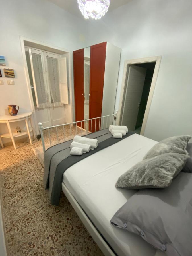 Апартаменти Delizia House Ortigia,Centro Citta, Vicino Al Mare Syracuse Екстер'єр фото
